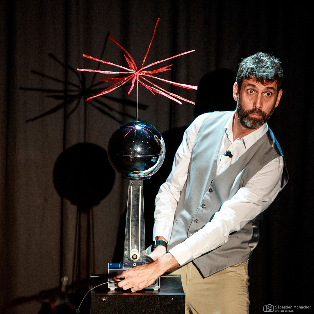 Les Contes Spontanés Science — équipe